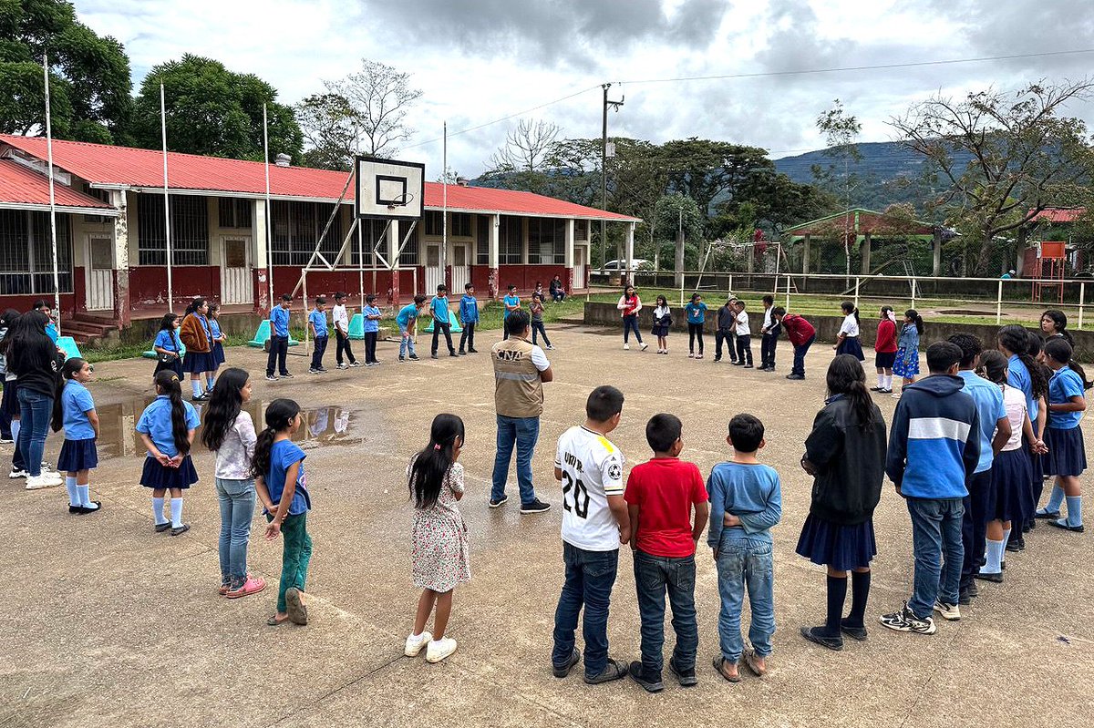 El CNA desarrolló jornadas de formación y empoderamiento en las comunidades de Río Blanco y San Juan, en el departamento de Intibucá. 

Los integrantes de asociaciones de padres de familia, docentes y líderes comunitarios, fueron capacitados en temas de transparencia como