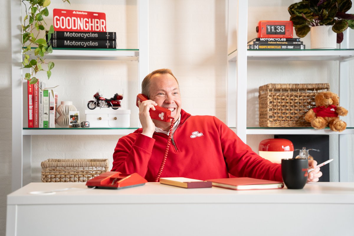 MarketInfinity's tweet image. 🛠️🏍️ What do you get when an amazing insurance company teams up with a moto content powerhouse? A rebuild project you can’t look away from!

IMT partnered @StateFarm with the legendary @fortninecanada, the internet’s most trusted voice on two wheels. The result? A custom YouTube…