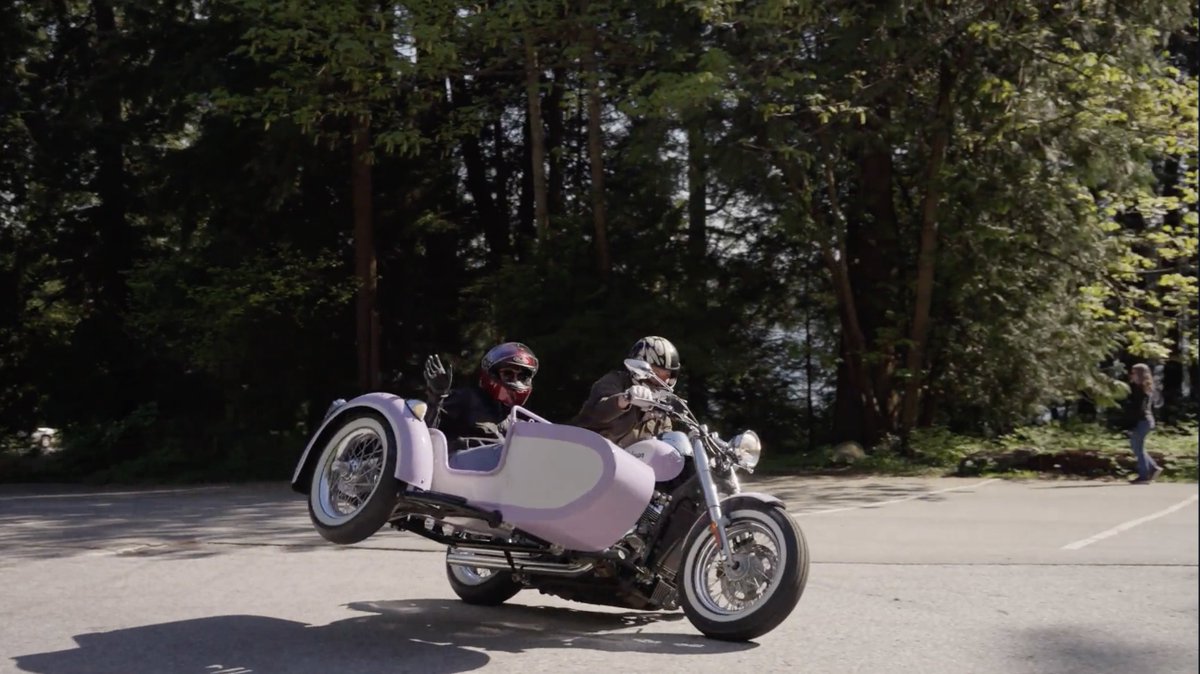 MarketInfinity's tweet image. 🛠️🏍️ What do you get when an amazing insurance company teams up with a moto content powerhouse? A rebuild project you can’t look away from!

IMT partnered @StateFarm with the legendary @fortninecanada, the internet’s most trusted voice on two wheels. The result? A custom YouTube…