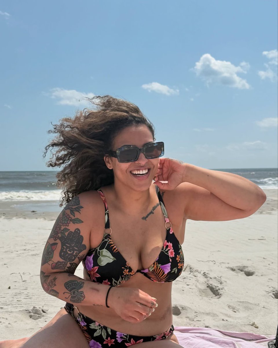 I was trying to be cute then a seagull stole my sandwich...