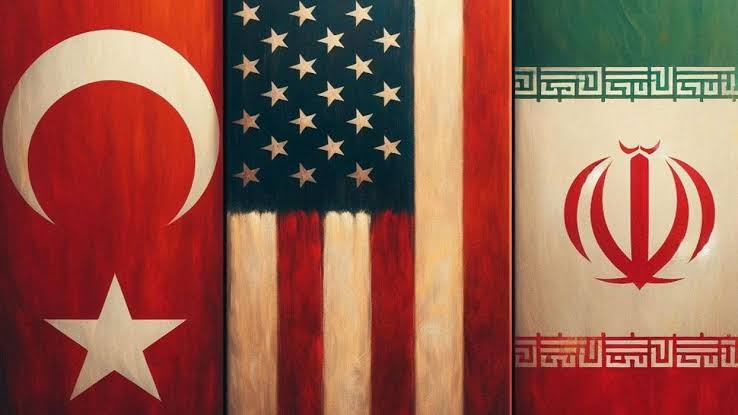 Türkiye, ABD-İran görüşmelerine ev sahipliği yapmayı teklif etti. (CBS)