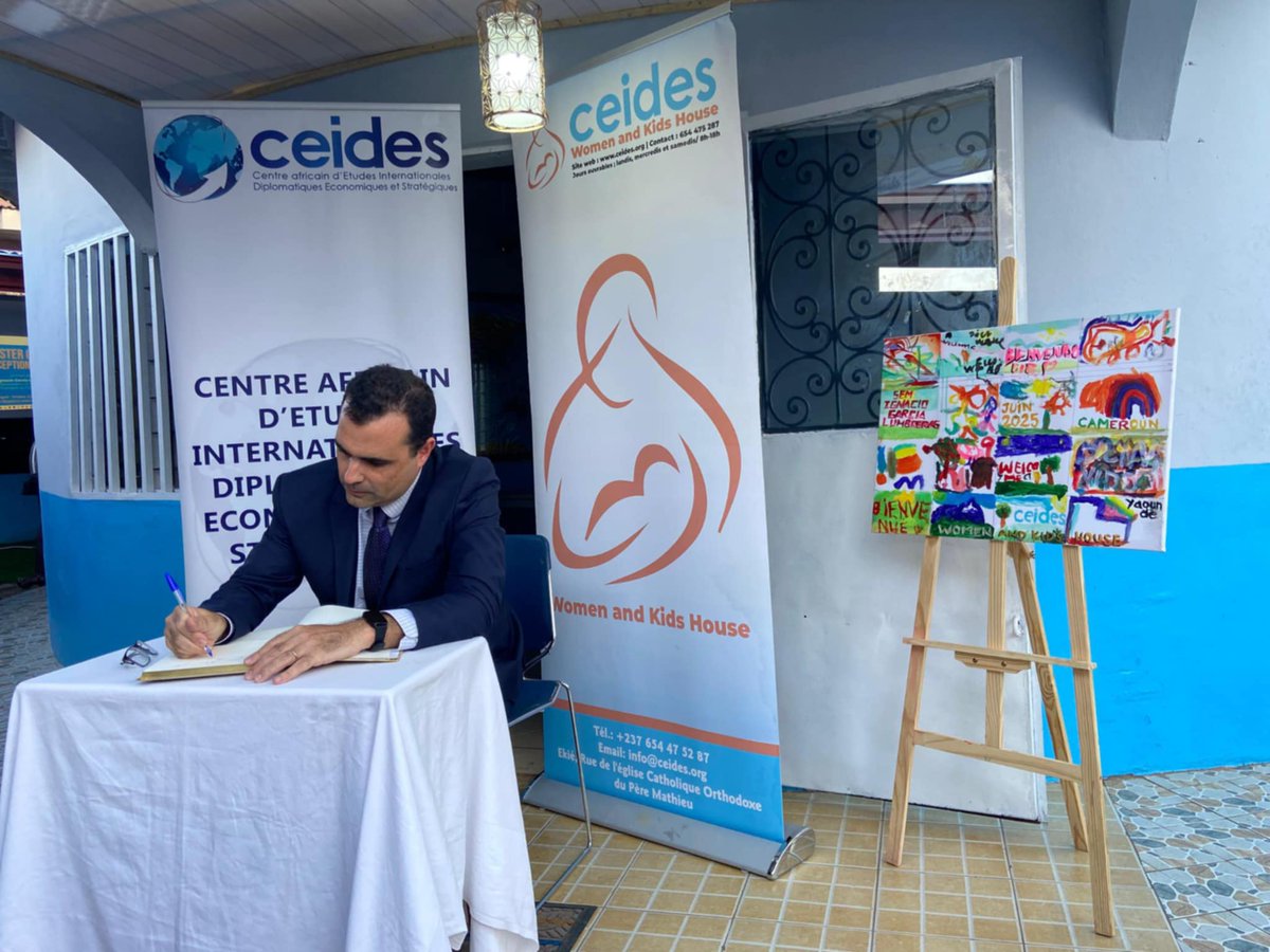 L'Espagne: Peuple, Culture, Histoire et Relations Internationales."
Master Class Exceptionnelle de SEM Ignacio Garcia LUMBRERAS, Ambassadeur du Royaume d'Espagne au Cameroun, ce vendredi 20 juin 2025 de 16h à 17h30 à la CEIDES Women and Kids House.