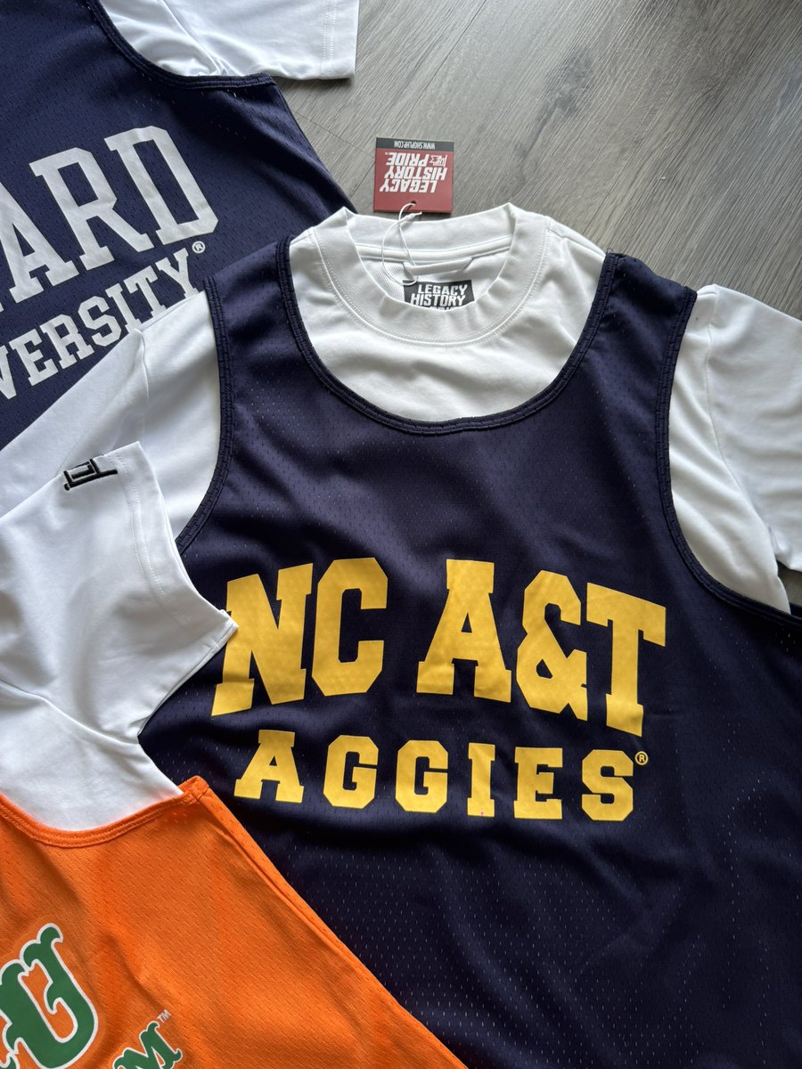 ShopLHP's tweet image. jerseys!!!!