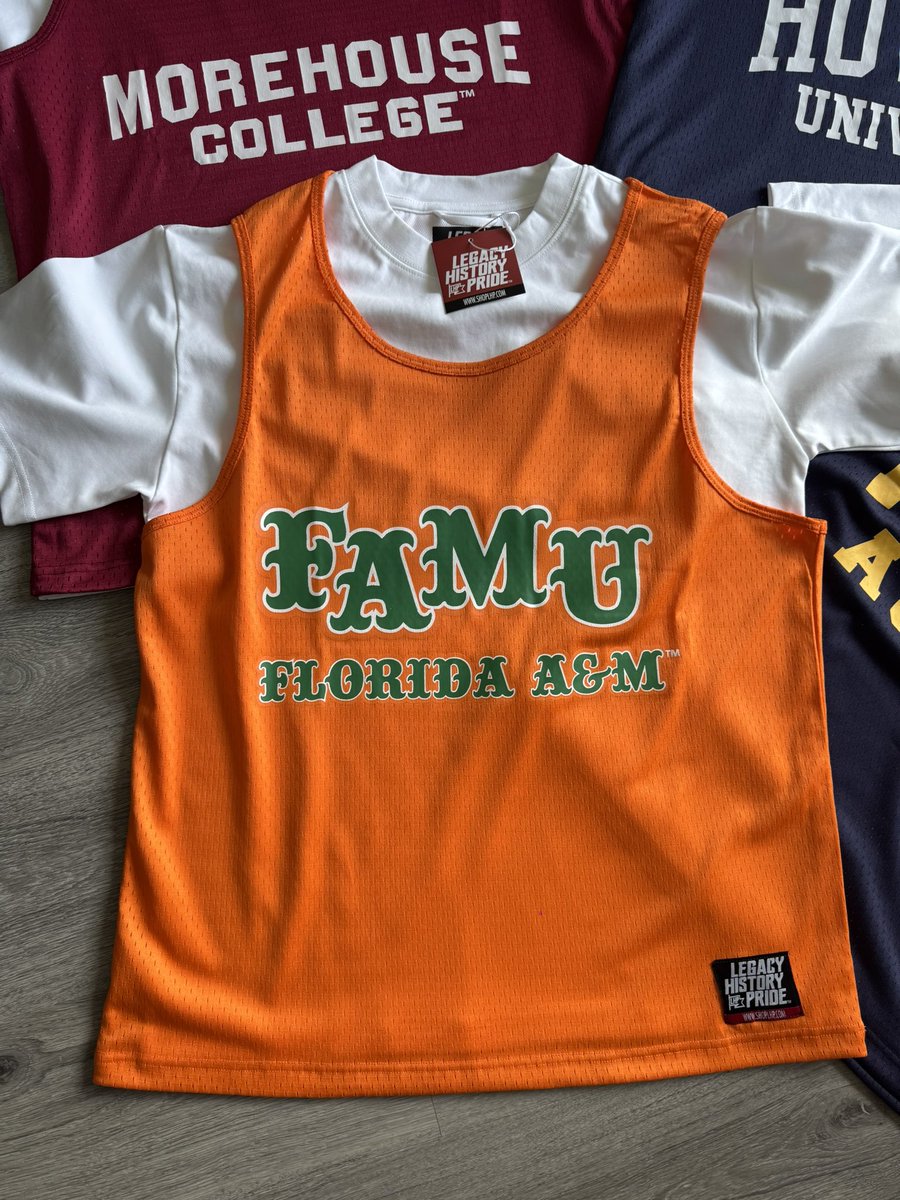 ShopLHP's tweet image. jerseys!!!!