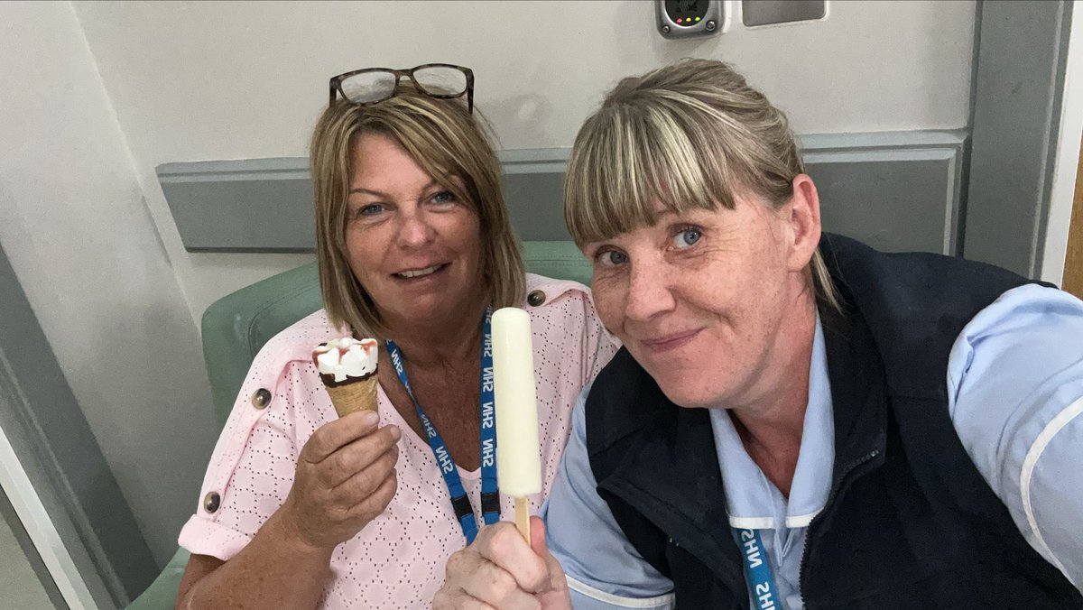 Ice lollies and ice creams enjoyed today on Cusworth Ward by patients and staff to try keep them all cool, as well as lots of cold drinks. 🍦🧊🥤 <a href="/rdash_nhs/">RDaSH NHS FT</a> 
#keepingcool #hydration