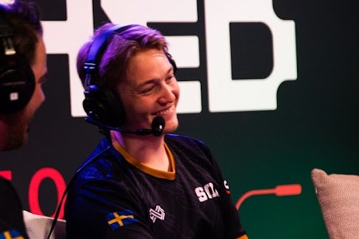 Erik 'Qwikk' Persson (@eperssons) on Twitter photo Curious about getting into English casting and giving it a real shot 🎙️
Looking for chances to learn, grow, and bring my Swedish energy to the Valorant scene.
Tips, contacts, or opportunities — all appreciated!
🎧 linktr.ee/ErikQwikk
📩 DMs or qwikkcasts@gmail.com Curious about getting into English casting and giving it a real shot 🎙️
Looking for chances to learn, grow, and bring my Swedish energy to the Valorant scene.
Tips, contacts, or opportunities — all appreciated!
🎧 linktr.ee/ErikQwikk
📩 DMs or qwikkcasts@gmail.com