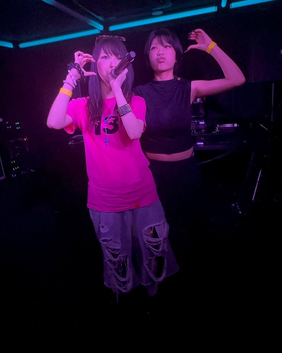 Oliオリバー tweet media