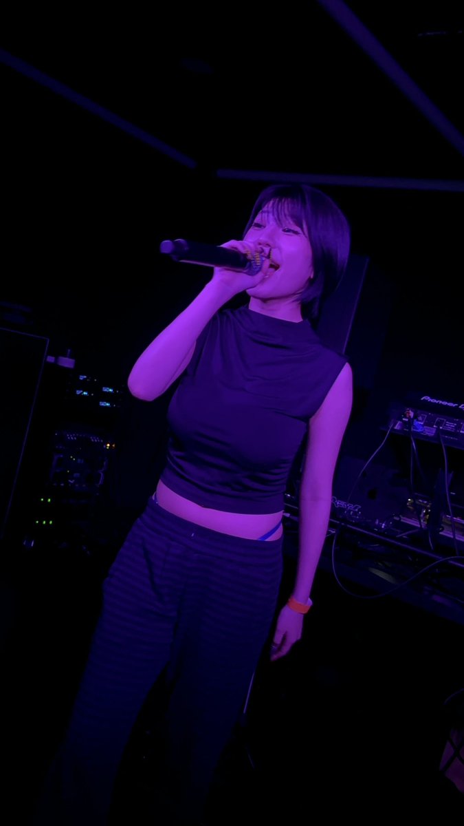 Oliオリバー tweet media