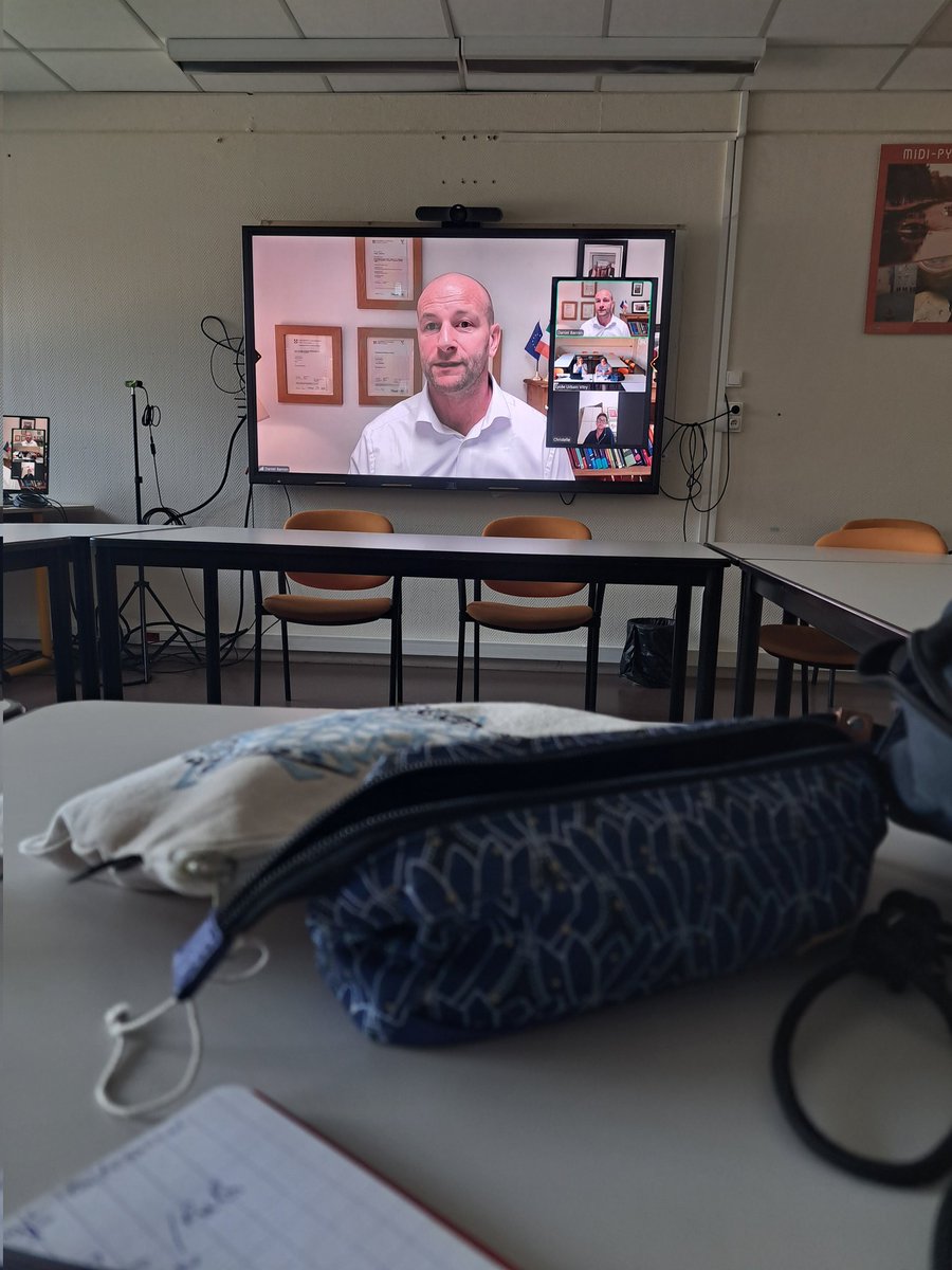 Une rencontre en visioconférence avec un futur partenaire en Irlande.
La préparation des mobilités du consortium bat son plein.
<a href="/EUErasmusPlus/">Erasmus+</a>