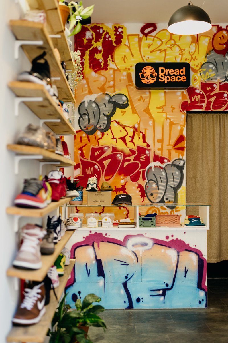 dreadpen's tweet image. Три години Дред, наредната со повеќе пиво 🍺