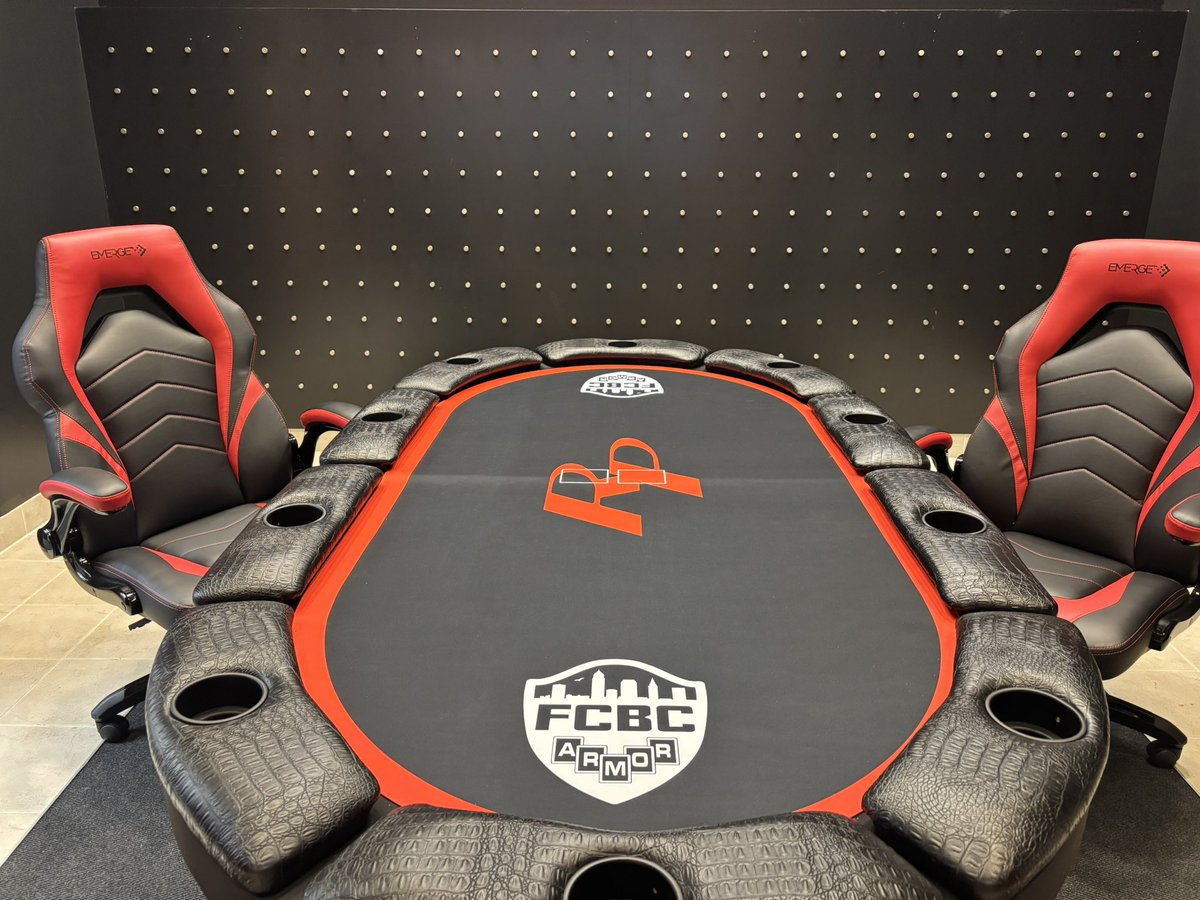 FCBCArmor's tweet image. Stream table is ready for tomorrow! Make sure you tune in to Tricky Gym on twitch or YouTube tomorrow to watch one of the most talent stacked local store tournaments ever! Players will be competing for a share of $5,000! Registration is still available show up before 10:30am to…