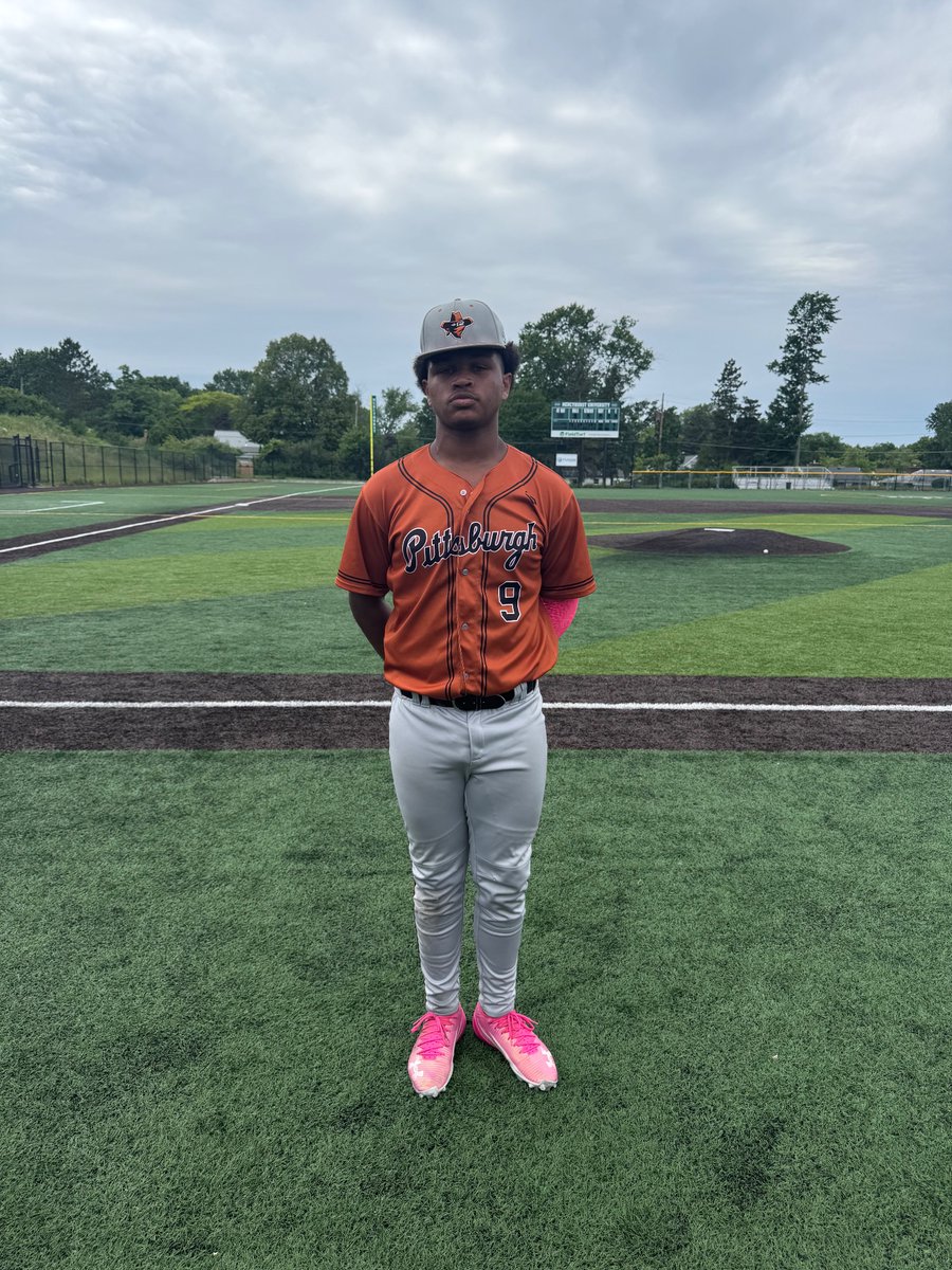F: Pittsburgh Outlaws 5, Dirt Dawgs 17U Weisz 4
PoG: <a href="/lthomas1510/">Logan Thomas</a> 2-3, RBI