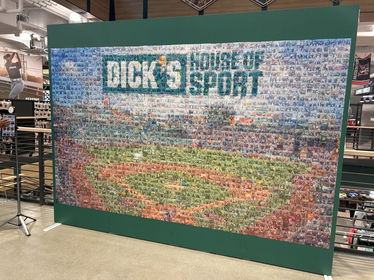 PictureMosaics's tweet photo. One year, thousands of moments, two unforgettable mosaic! Take a look at how we helped Dick's Sporting Goods celebrate one year of two of their House of Sports stores! Learn more about it here: https://t.co/QE7LIlyb1R #PictureMosaics #EventActivations #Innovation #Photomosaic https://t.co/A2US8s7DJC