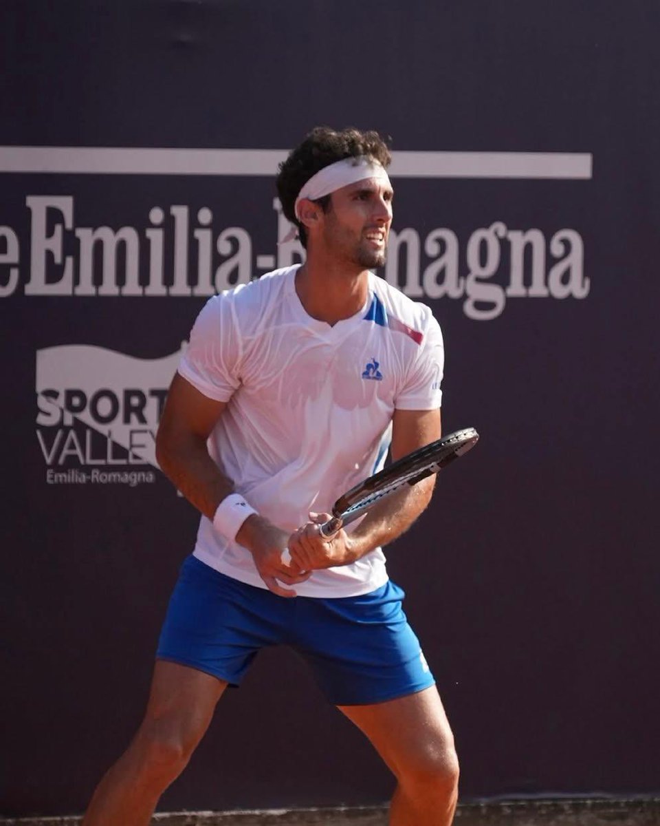 Otra final para Taberner 🙌

El valenciano accede a la final del #ATPChallenger de Sassuolo 🇮🇹 tras ganar el primer set ante Passaro por 6-3 y la posterior retirada por lesión del local

Vamos a por esa última ronda, Carlos 👊

📸 Sporting Club Sassuolo