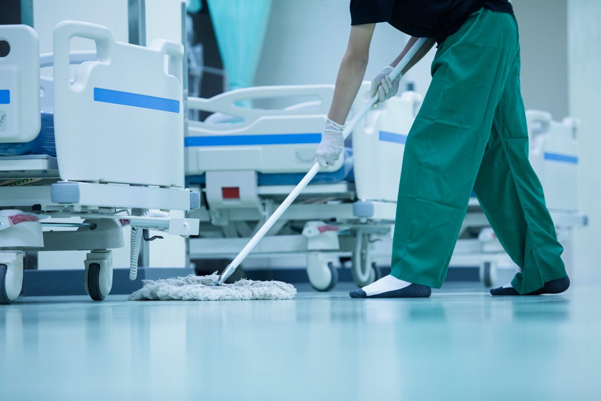 ExtClean's tweet photo. Need specialized cleaning for a medical facility or surgery center? Extensive Cleaning Services has you covered. Our crews excel at providing in-depth, terminal cleans for sterile environments. Contact us for a free estimate.

Visit: https://t.co/ZibdU5w2nO https://t.co/V6zsqQy2nV