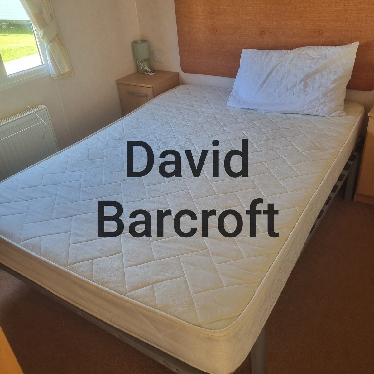 daveb1961's tweet photo. Bryn Morfa, Conwy. 4 Berth, sleeps 4, new shower, central heating, very clean.
1 mile from beach &amp; town centre. Launderette on site. Bring own towels and linen.
£50 a night/£300 a week. 
£100 refundable deposit at time of booking. Balance to be paid 2 weeks prior to booking. https://t.co/bc6JbkljTU