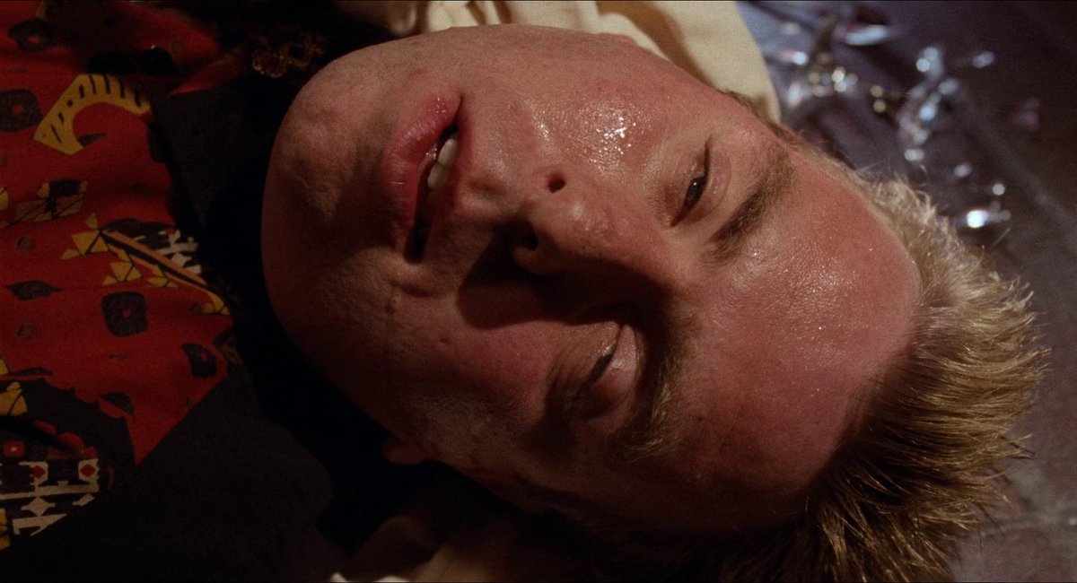 KestrelChirps's tweet photo. Life Is Sweet (1990) Directed by Mike Leigh https://t.co/K9z0feydHF