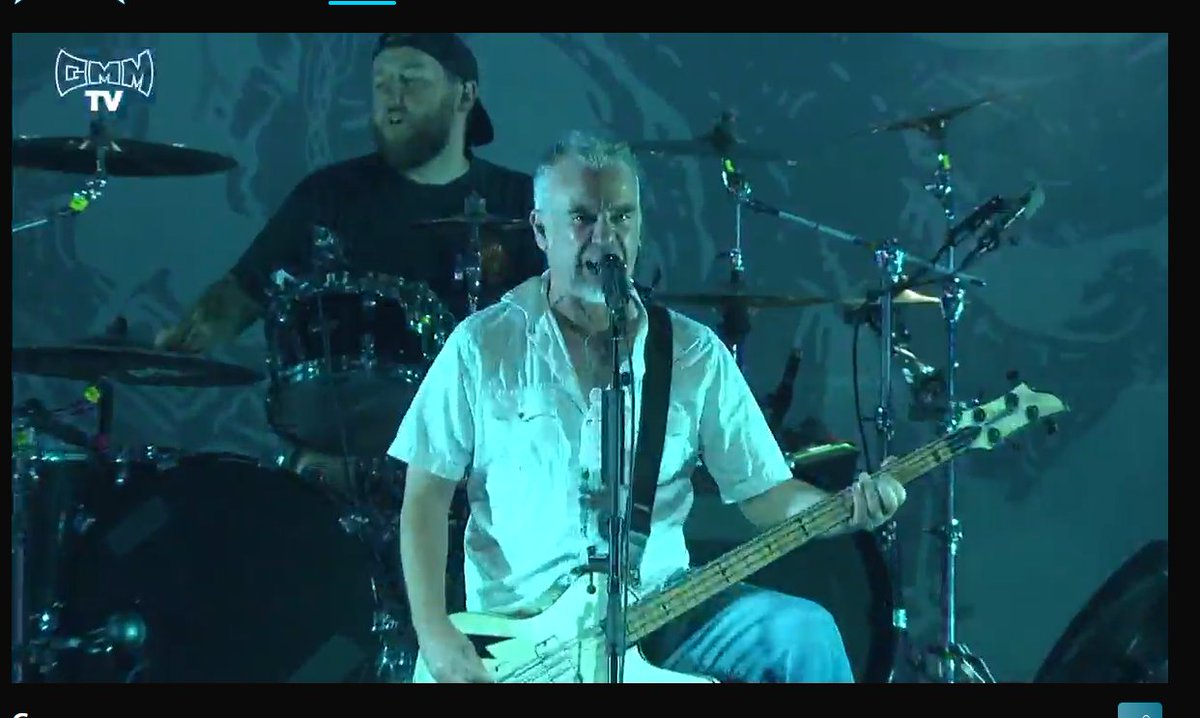 Der Sänger von #Carcass sieht aus wie Nino de Angelo ^^ 
stream.graspop.be/nl/?channel=2
#graspop #metal #deathmetal #grindcore