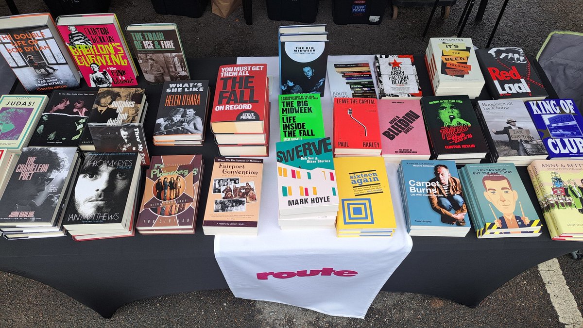 We'll be setting out book stall out at the Makers Market in Chorlton tomorrow, 10am-4pm, it's at Oswald Road School behind the library. #RouteSummerReads on the table. Pre-browse here: route-online.com
