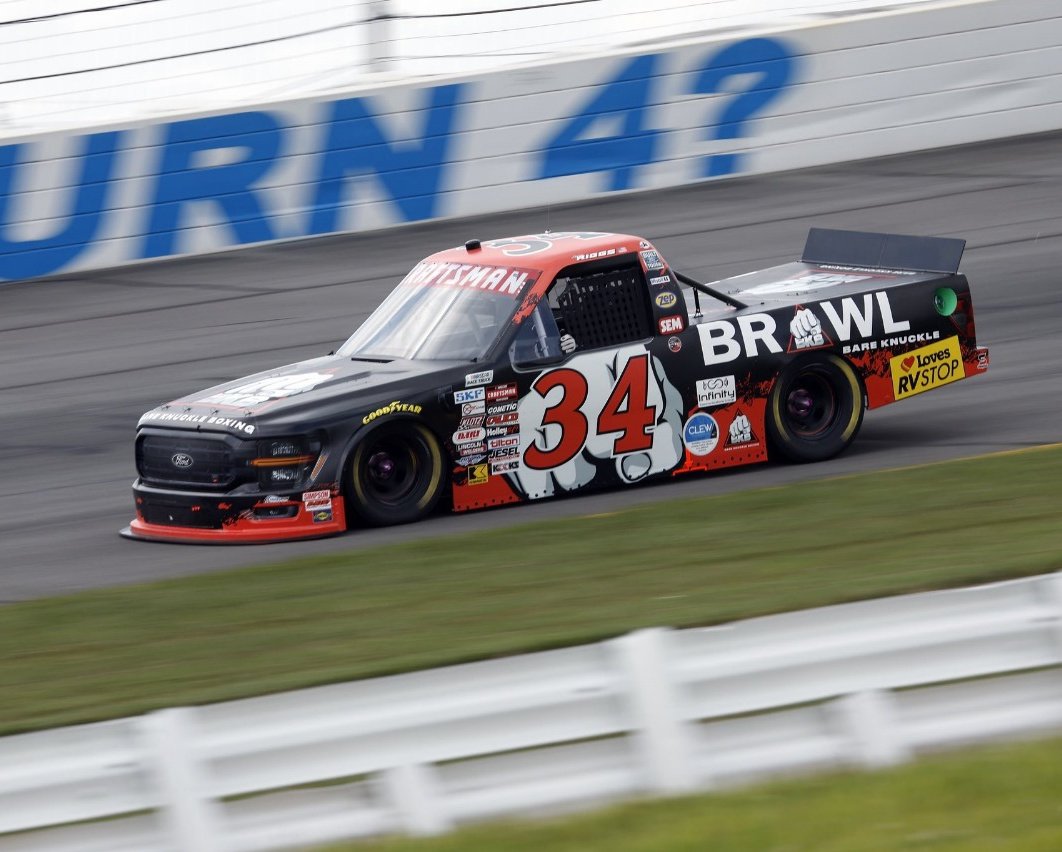 Bryan Miño (@bryangmino) on Twitter photo 🔴FIN DE LA CLASIFICACIÓN🔴
🏁Layne Riggs es el poleman para la #MillerTechBattery200 de <a href="/NASCAR_Trucks/">NASCAR CRAFTSMAN Trucks</a> en Pocono Raceway.
➡️T10:
1. L Riggs
2. K Honeycutt
3. C Heim
4. C Hocevar
5. T Gray
6. G Ruggiero
7. A Pérez
8. R Caruth
9. B Jones
10. P Emerling
#NASCAR 🔴FIN DE LA CLASIFICACIÓN🔴
🏁Layne Riggs es el poleman para la #MillerTechBattery200 de <a href="/NASCAR_Trucks/">NASCAR CRAFTSMAN Trucks</a> en Pocono Raceway.
➡️T10:
1. L Riggs
2. K Honeycutt
3. C Heim
4. C Hocevar
5. T Gray
6. G Ruggiero
7. A Pérez
8. R Caruth
9. B Jones
10. P Emerling
#NASCAR