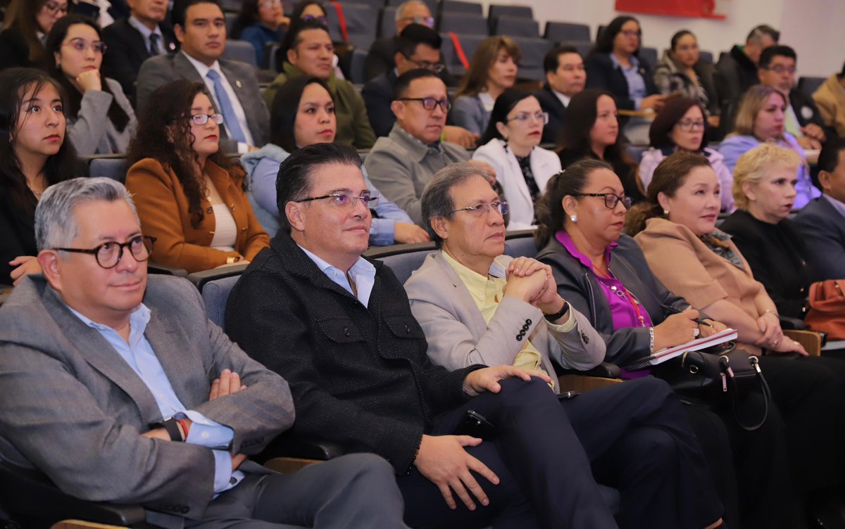 Asistí al panel “La justicia y el nuevo constitucionalismo: rumbo, riesgos y oportunidades. Nuevo papel de las Escuelas Judiciales”, en la última jornada del Congreso Internacional Educación Judicial 2025, en la @EjudicialEdoMex. 

Ha sido muy enriquecedor. Se expusieron con