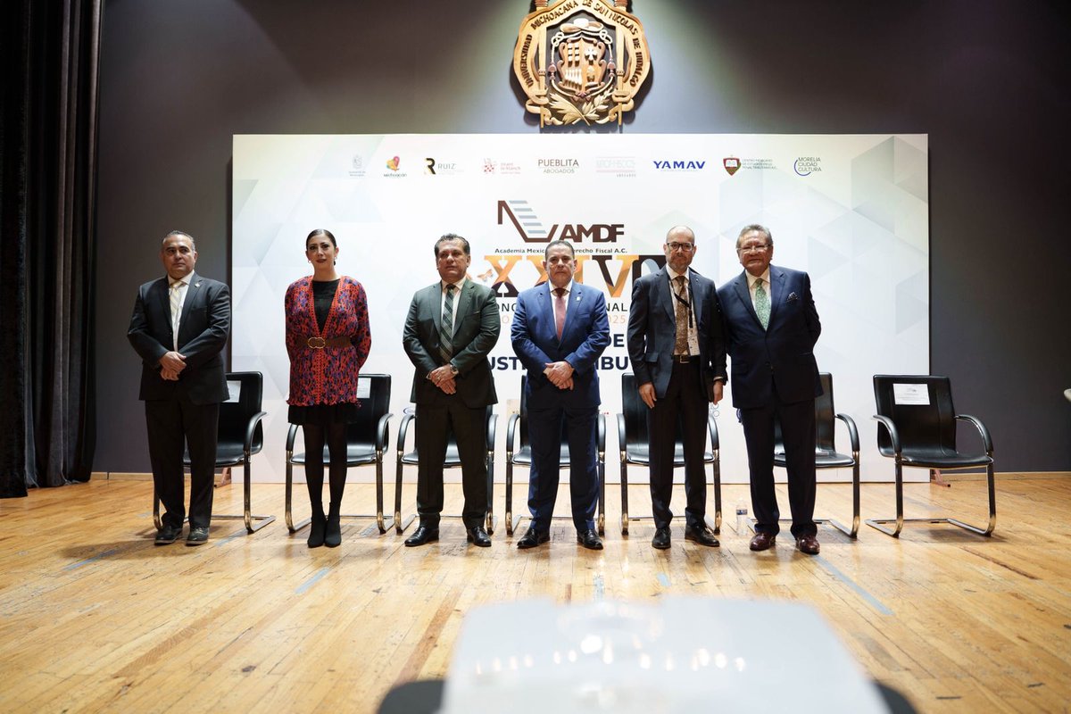 AMDF (@amdf4) on Twitter photo En compañía de autoridades del estado, academicos, invitados especiales, el presidente y la vicepresidenta de la Academia Mexicana de Derecho Fiscal y nuestro relator general. Se dio inicio a las actividades científicas del XXIV Congreso Nacional.
<a href="/domingoruizl/">Domingo Ruiz López</a> <a href="/ArturoPueblita/">Arturo Pueblita</a> En compañía de autoridades del estado, academicos, invitados especiales, el presidente y la vicepresidenta de la Academia Mexicana de Derecho Fiscal y nuestro relator general. Se dio inicio a las actividades científicas del XXIV Congreso Nacional.
<a href="/domingoruizl/">Domingo Ruiz López</a> <a href="/ArturoPueblita/">Arturo Pueblita</a>