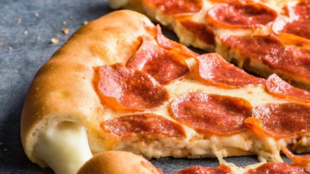 Did anyone actually like Pizza Hut stuffed crust? 🤔