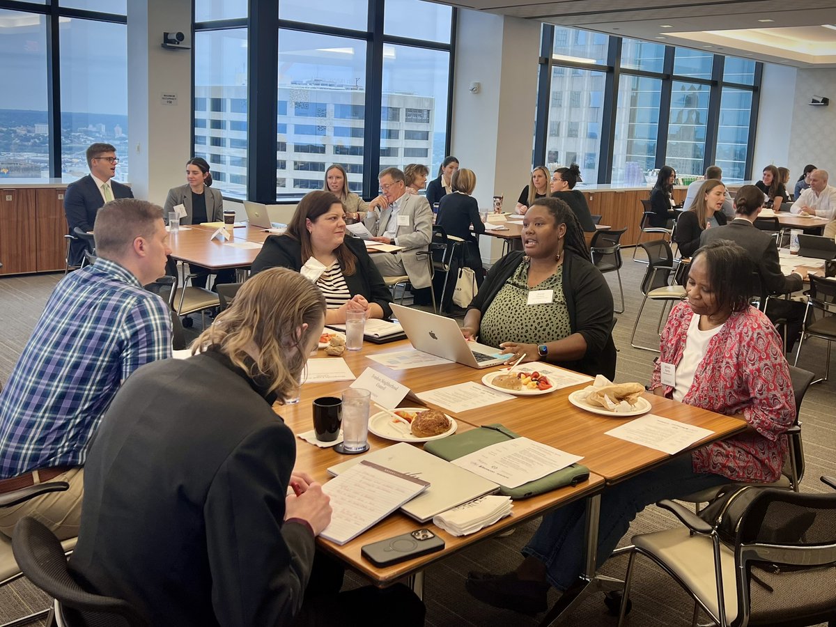UMKC, Stinson, and KLS completed 7th annual Legal Clinic. More here: stinson.com/newsroom-news-…