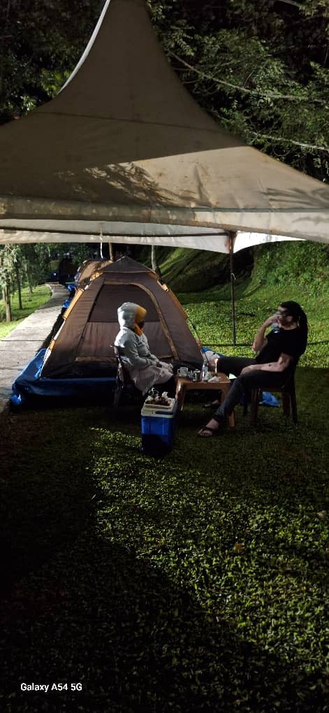 MaTama (@mmatama) on Twitter photo It's been 6 years since we were making my mum uncomfortable in the court house. She looked away bambi.
And in jokes, we have made it to 6 years today.
A tent, a jbl, a cooler box, and the road is where you will find us.
Happy Iron Anniversary <a href="/iamogutudaudi/">Ogutu Daudi</a> It's been 6 years since we were making my mum uncomfortable in the court house. She looked away bambi.
And in jokes, we have made it to 6 years today.
A tent, a jbl, a cooler box, and the road is where you will find us.
Happy Iron Anniversary <a href="/iamogutudaudi/">Ogutu Daudi</a>