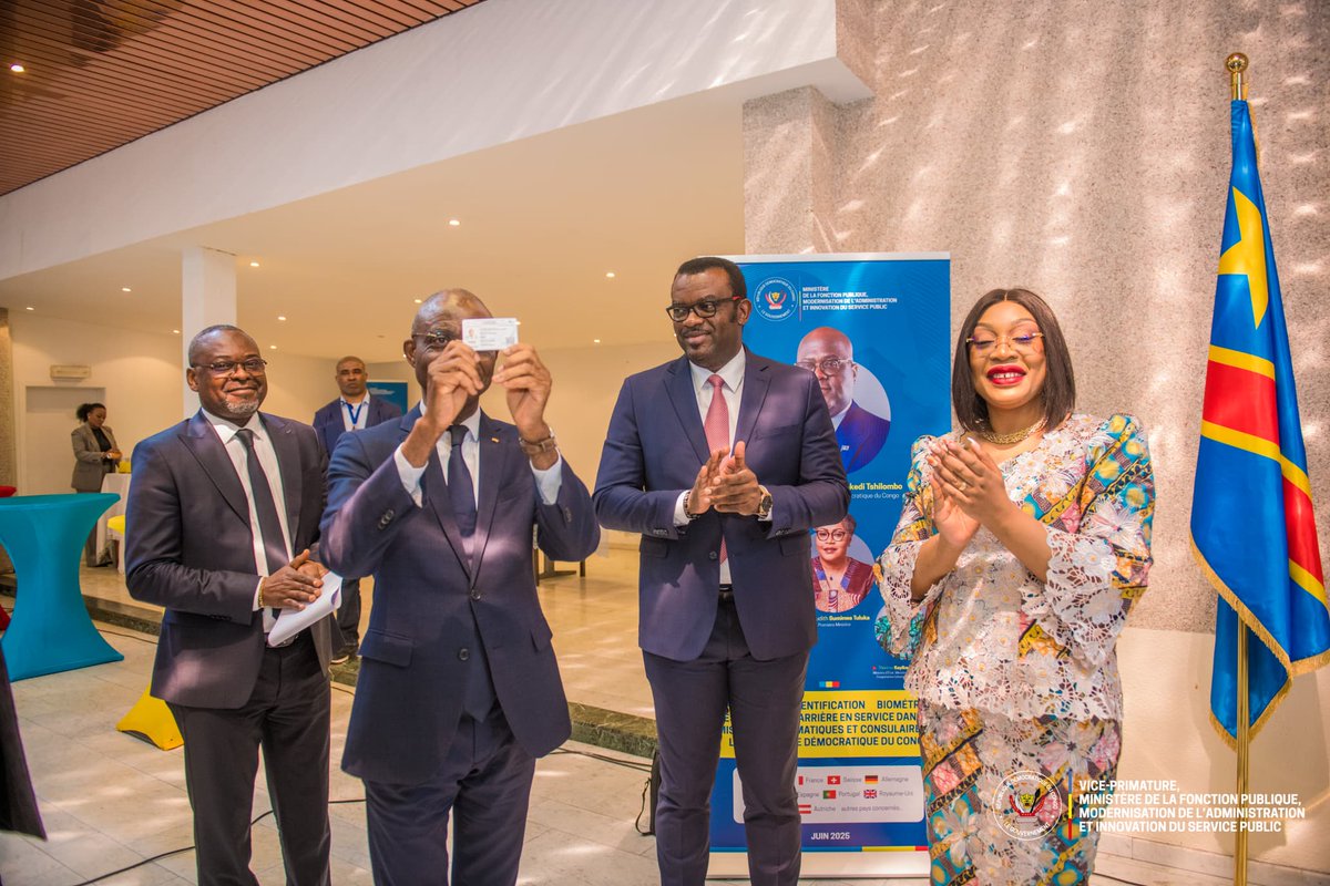 🇨🇩 #FonctionPubliqueRDC | En direct de Bruxelles : lancement officiel des opérations d’identification biométrique des Agents &amp; Fonctionnaires de l'État en poste dans les missions diplomatiques et consulaires.

Une réforme stratégique portée conjointement par Leurs Excellences