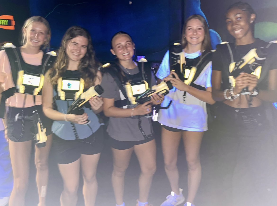 EMHSGirlsBB's tweet image. Bulldog Squad Off the Court, Still in Attack Mode 🔥🎯 — The team took the heat to the laser tag arena for some high-intensity fun and team bonding today.💥From fast breaks to laser chases, chemistry doesn’t stop in the off-season. 🔒🏀
#TeamBonding #LaserTagLegends #GoDogs!