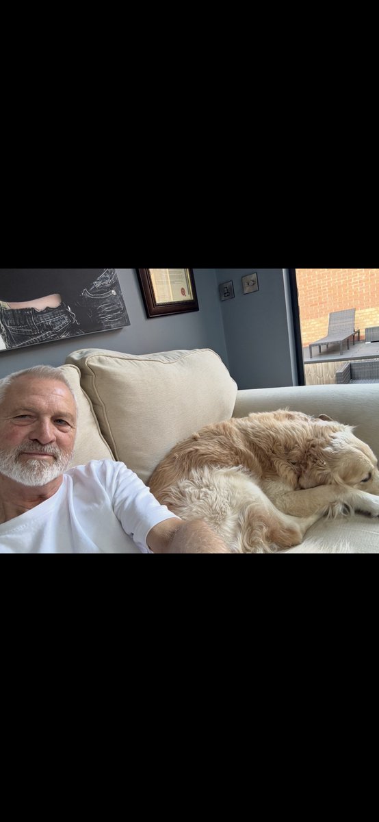 brianlittle912's tweet image. Relaxing with my Billy boy..