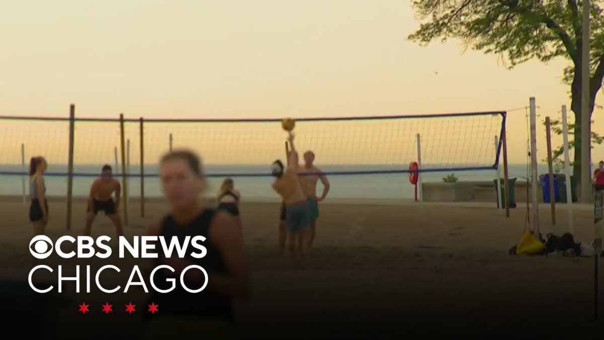 NM Media Relations (@nmhc_news) on Twitter photo It's going to be hot this weekend, Chicago! Abriella Demanes, MD, <a href="/NMGeriatrics/">NM Geriatrics</a> <a href="/NorthwesternMed/">Northwestern Medicine</a>, spoke with @CBSChicago's <a href="/LaurenVictory/">LAUREN VICTORY</a> about who is most at risk and who needs to be careful with the extreme heat.
buff.ly/FjGVcVY It's going to be hot this weekend, Chicago! Abriella Demanes, MD, <a href="/NMGeriatrics/">NM Geriatrics</a> <a href="/NorthwesternMed/">Northwestern Medicine</a>, spoke with @CBSChicago's <a href="/LaurenVictory/">LAUREN VICTORY</a> about who is most at risk and who needs to be careful with the extreme heat.
buff.ly/FjGVcVY