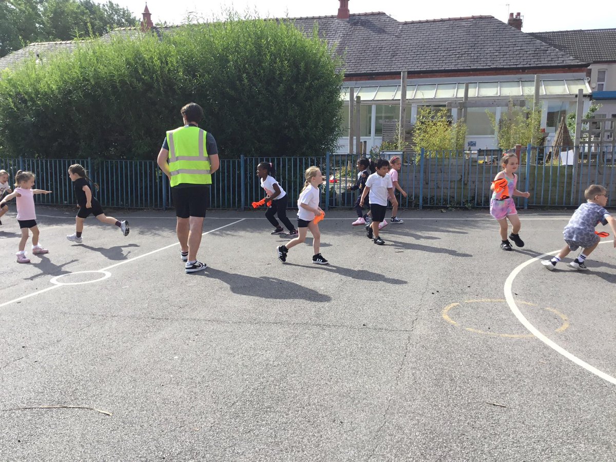 Even our littlest got involved in Sports Star Friday ⭐️

Brambleleaf Crew getting stuck in, in some games and keeping active all day today!

#RockFerryCrew #NSSW2025