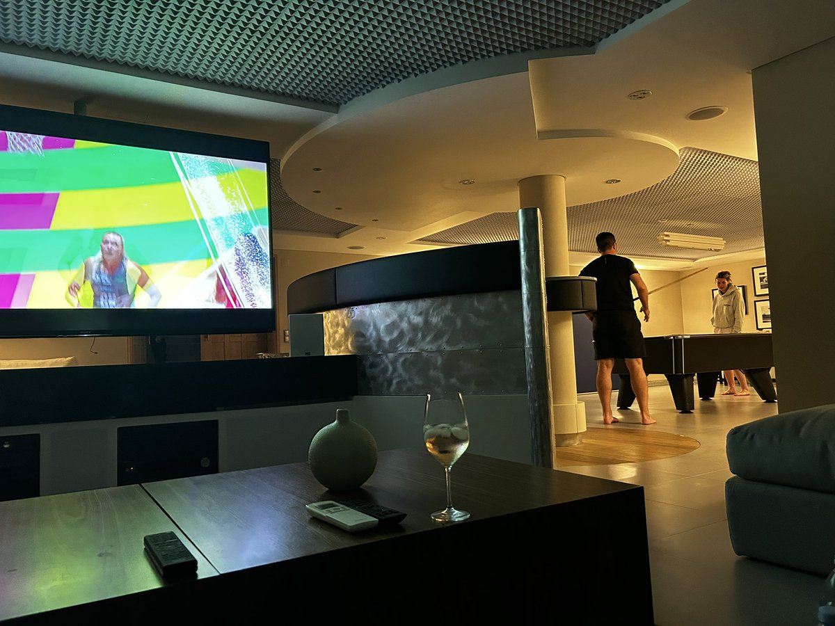 Netball and Pool - Can you get a better Friday night 💕🖤