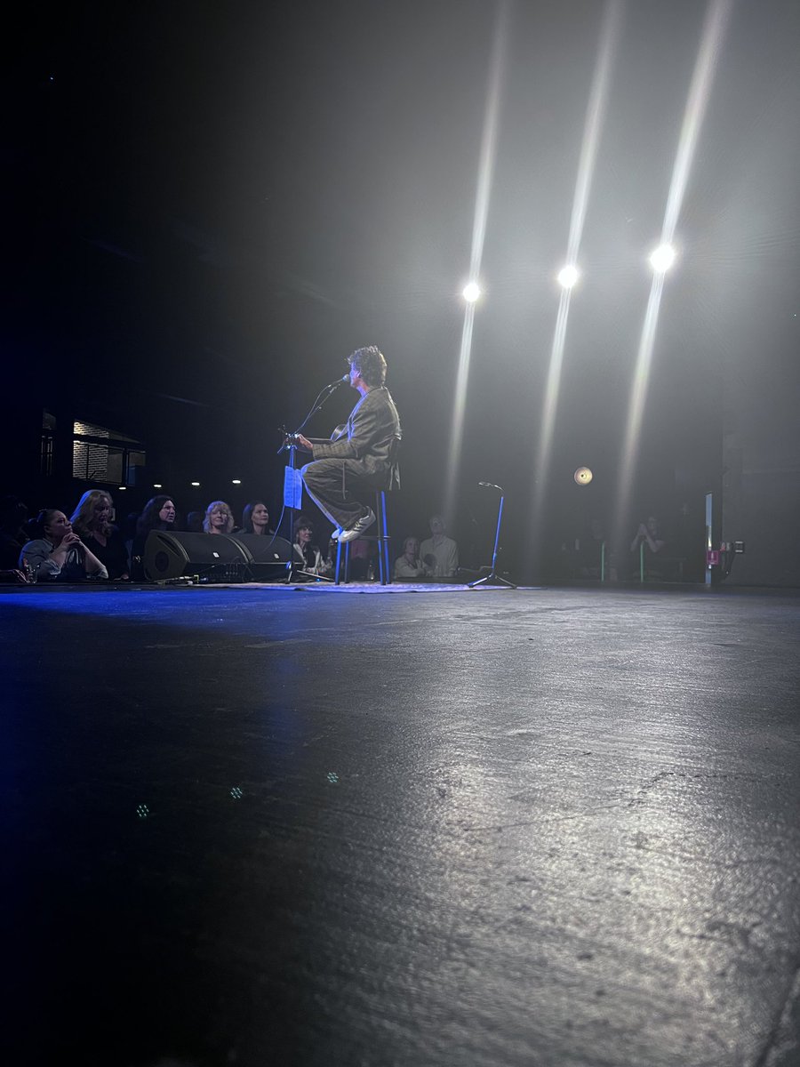 ThirdEyeBlind's tweet image. Stopped in Manhattan to support my friends at WFUV. Yay for Public Radio.