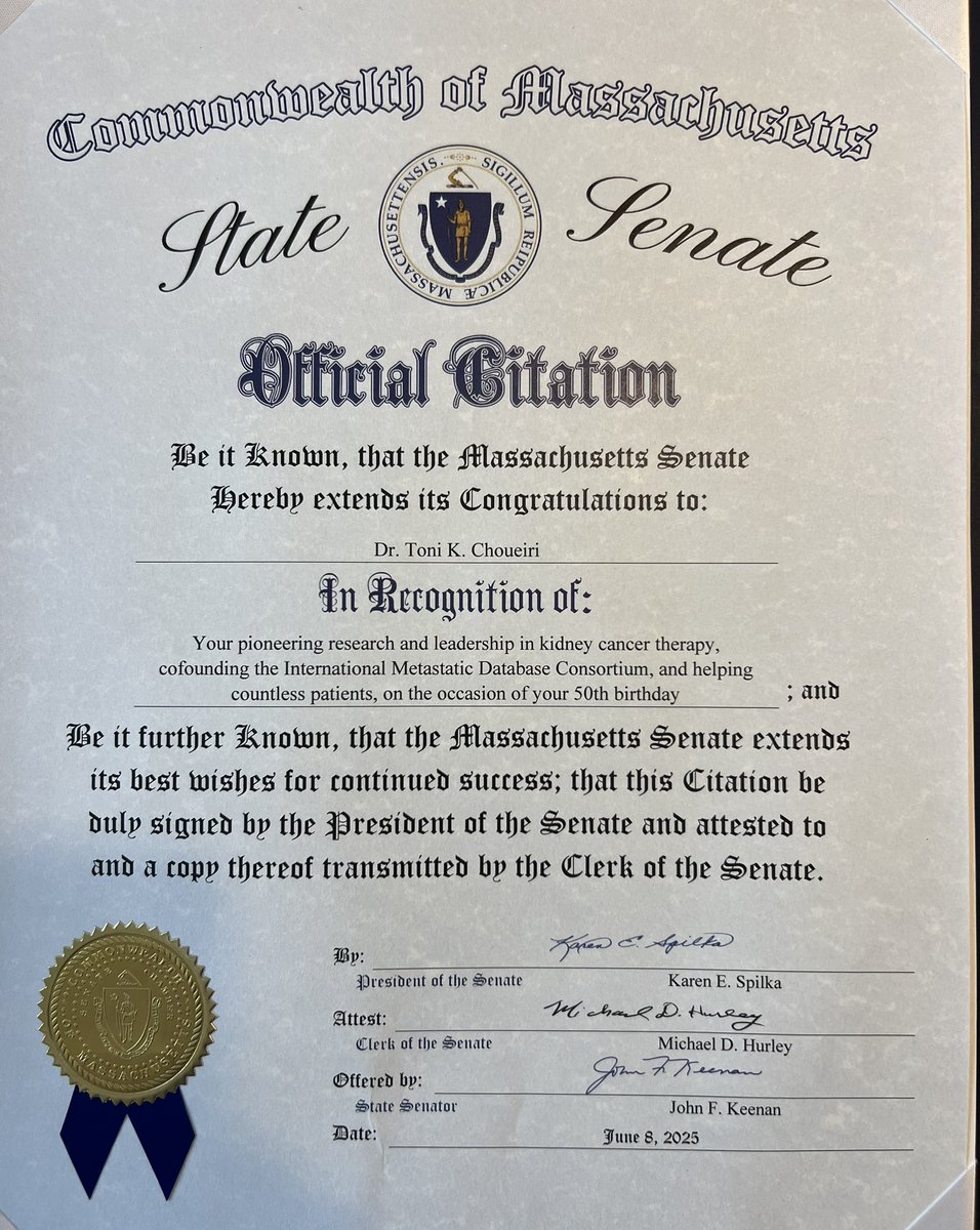 CJSTRAV3's tweet image. A couple of days late but it was a productive visit to the State House last week. Congratulations @DrChoueiri . Well deserved. On behalf of all your patients- Thank You!! 👊👊❤️. @DanaFarber @DanaFarberNews @TheJimmyFund @DanaFarber_GU @kidneycan