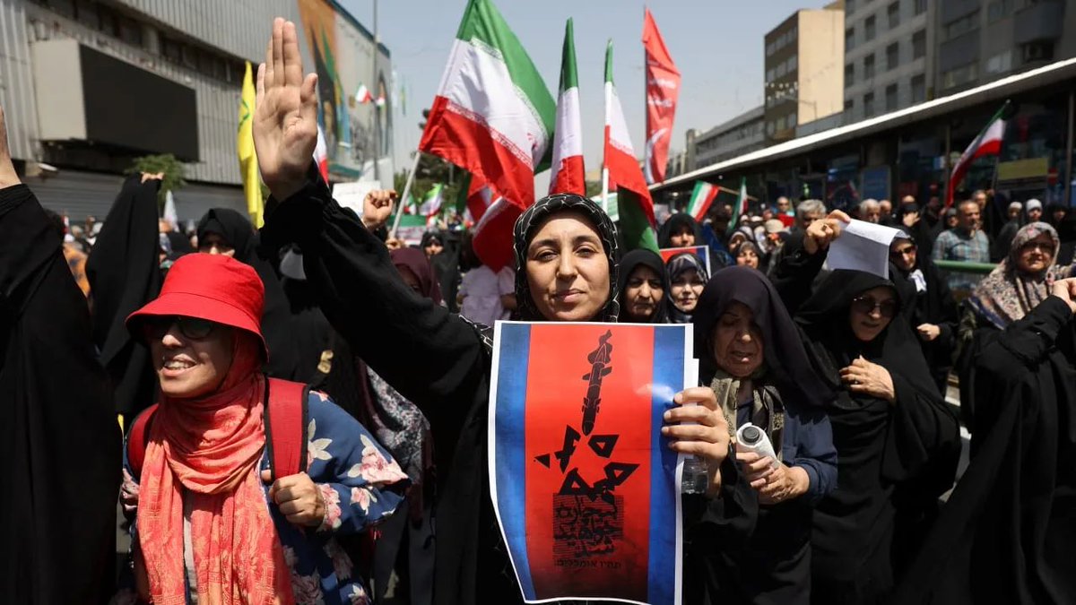 🔴 ÖNEMLİ | The Jerusalem Post: İRAN REJİMİ KONTROLÜ KAYBETMİYOR

“Yetkililerin aktardığına göre, İsrail, IDF operasyonları sırasında İran rejiminin kontrolünde bir istikrarsızlık ya da çatlak görmüyor”

“İran’ın merkezi hükûmetinin kontrolü kaybettiğine dair hiçbir işaret yok.