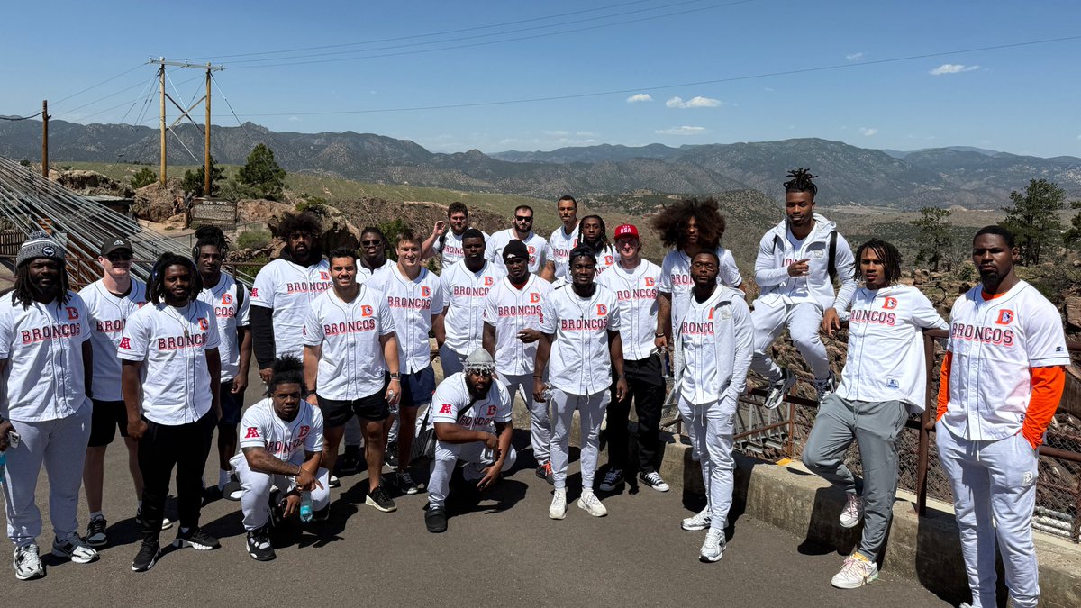 📍Royal Gorge

The rookies are taking in some of Colorado’s best sights this week!