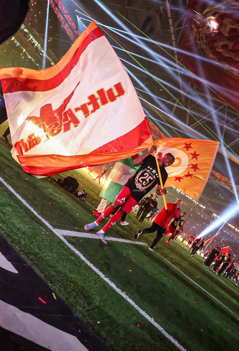 Bayrağı dikmediği stat kalmadı harbi razıyız 🔥