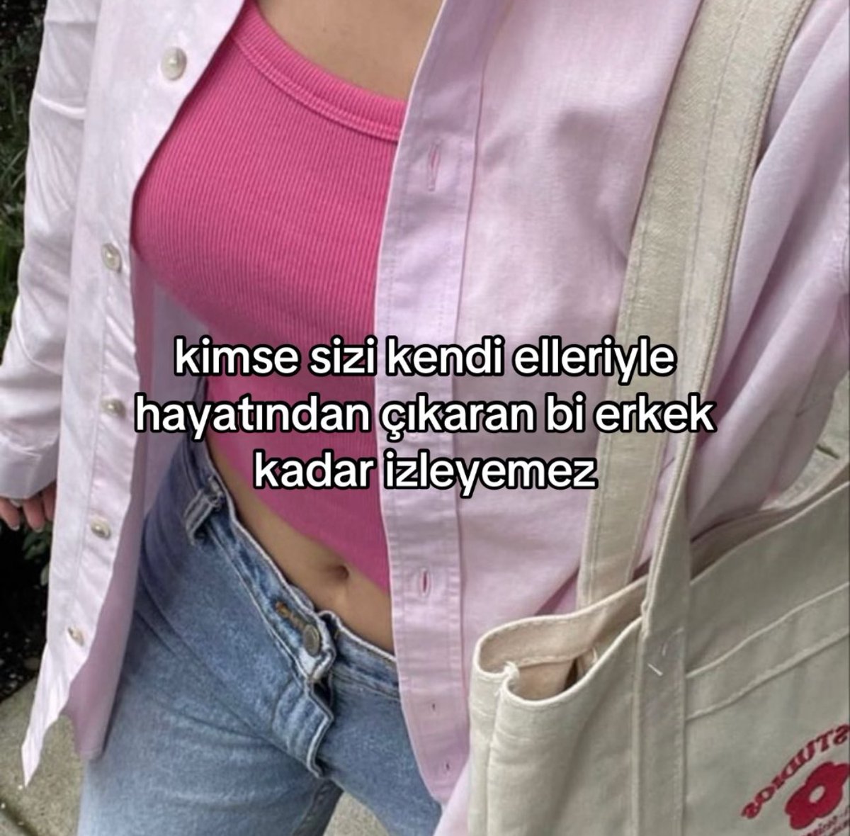 beyza (@yokolmusgibiyim) on Twitter photo 