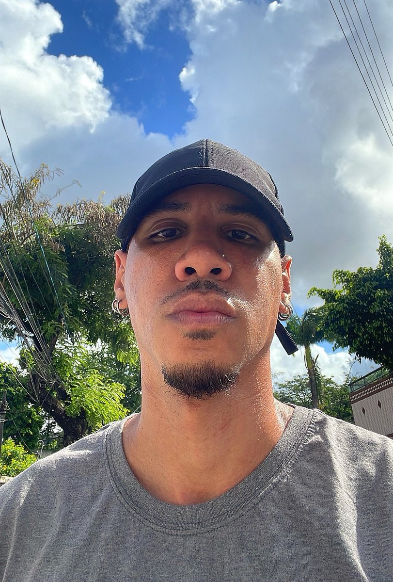 pato tweet media