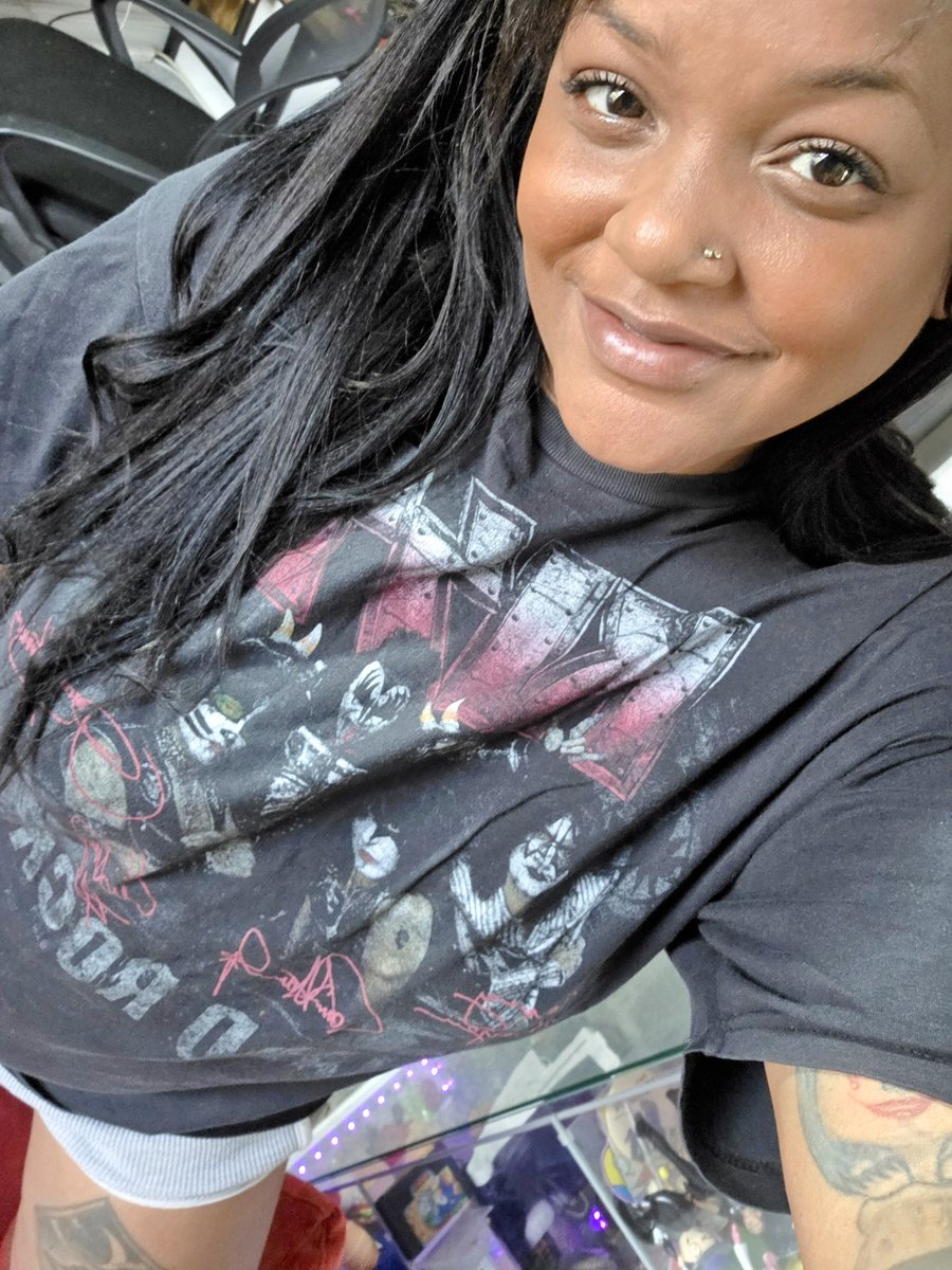 Esha Knows ✨️👩🏾‍💻💬 tweet media