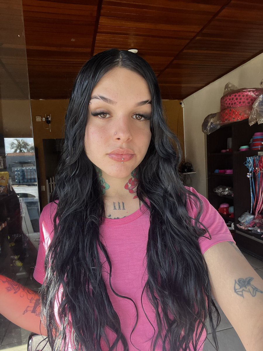 izafusco's tweet photo. skin clt https://t.co/nrFYg4n7bd