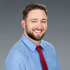 Furman_Alumni's tweet image. Share your experience and knowledge in a 30-min Career Conversation at mentoring.furman.edu.  

&quot;I enjoy mentoring Furman students because it&apos;s a way to serve as an experienced reference to guide their early transitions to post-graduate life.&quot;
-Dr. Zachary Prudowsky &apos;11