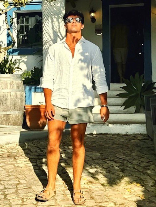 WhiteBoyCapital's tweet image. First day of White Boy Summer, touch grass