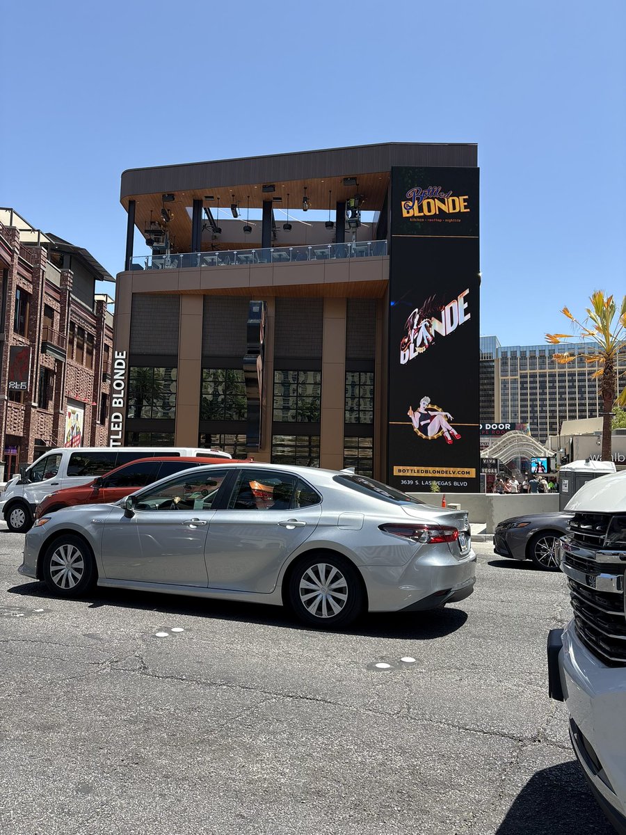 MrPensa's tweet photo. @VitalVegas Ehhh close enough https://t.co/SMXteQsO0k
