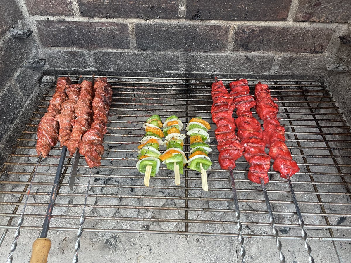 adammitchell07's tweet photo. Beautiful bbq chicken and lamb kebabs with mat cooper seasonings and Bombay potatoes gat in 😁 https://t.co/yBrr6osYIG