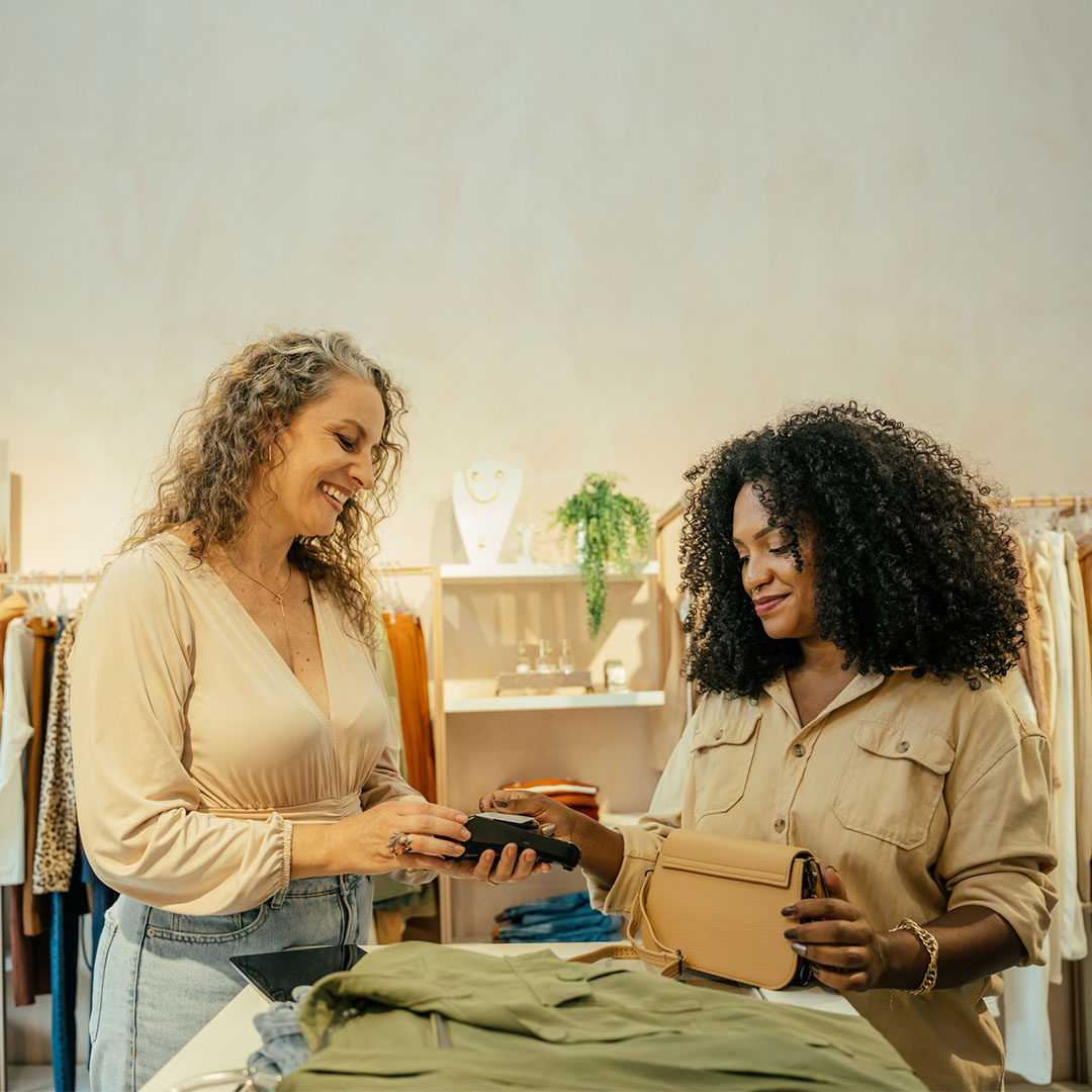 Get a business insurance quote quickly and conveniently, customised to the unique needs of you and your business.

#SponsoredByTDInsurance ► bit.ly/TCCTDSBI