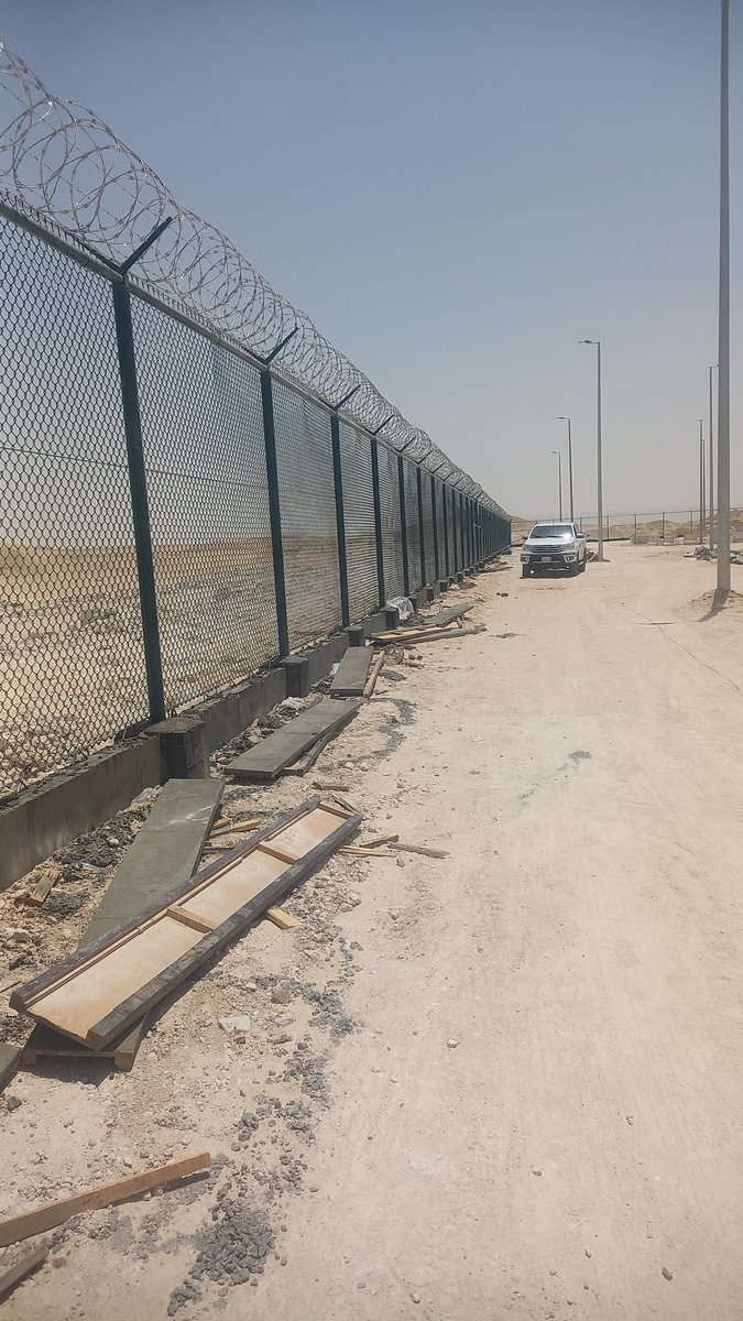 dqlmry5's tweet image. انواع الشبوك الزراعة